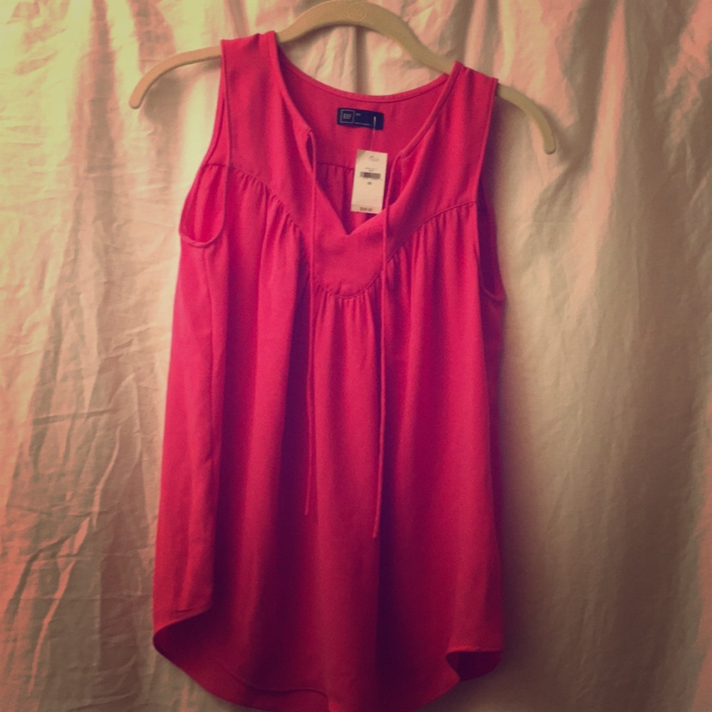 Gap hot pink sleeveless blouse